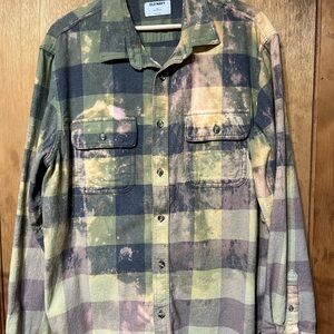 Old Navy Green and Yellow Button Down Shirt with Classic‎ Style